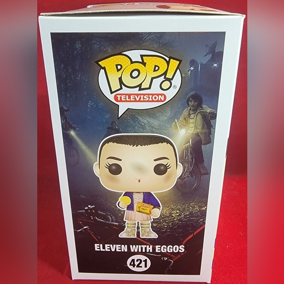 Eleven with eggos chase funko # 421 (nib) - Picture 6 of 7